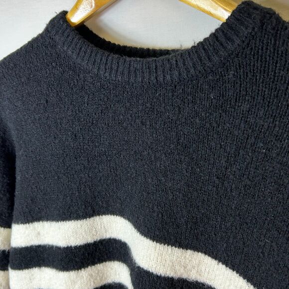 Altar'd State Black Off-White Striped Fluffy Boxy Slightly Cropped LS Sweater S - Picture 4 of 12